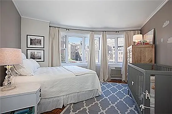 Sold by Mazzeo Real Estate | media 37