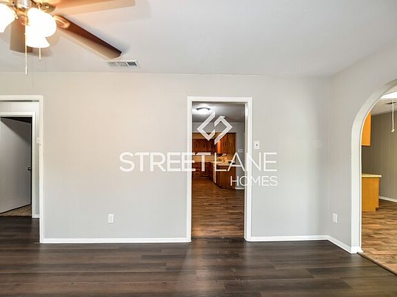 5th image of 1308 Parkmont Dr