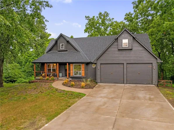 1144 NE Hunters Rdg, Lees Summit, MO 64086