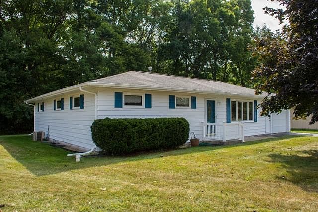 1st image of 56178 Riverdale Dr
