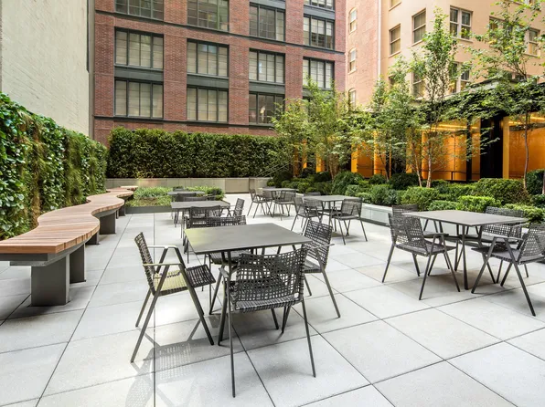 70 Charlton Street image 27 of 30