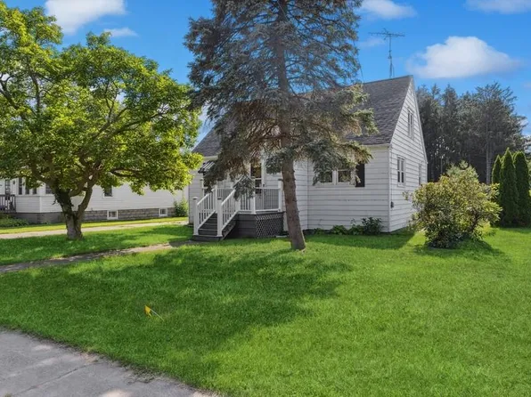 9540 Maplewood Ave, Bridgman, MI 49106