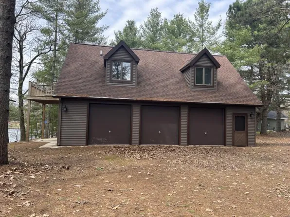 1327 N Shore Dr, Gaylord, MI 49735