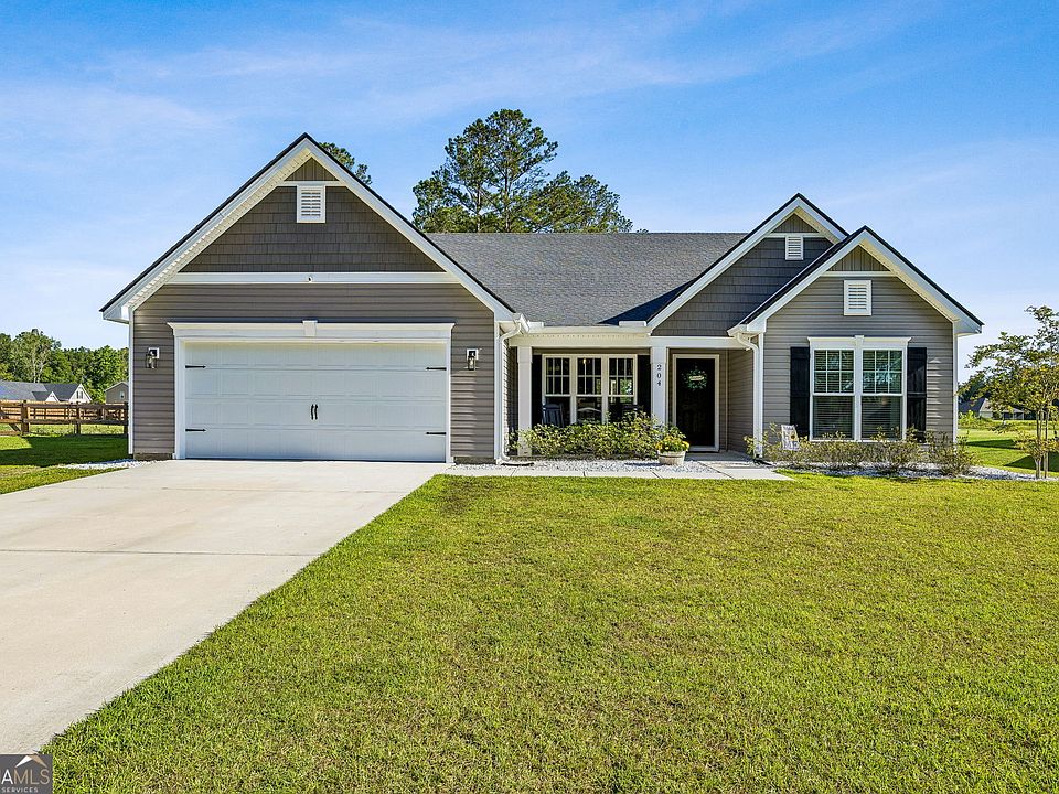 1st image of 204 Bowline Ln