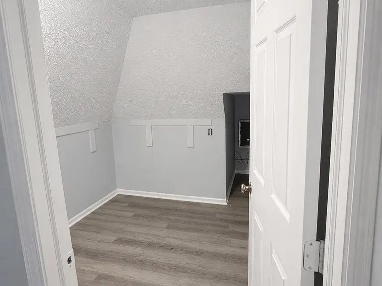 368 N Garfield Ave — Photo 12