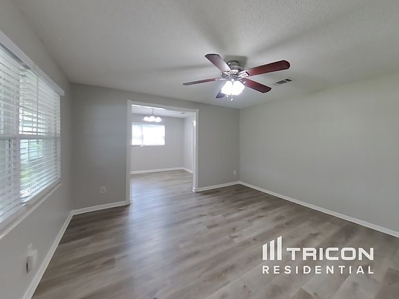 2nd image of 10937 Majuro Dr