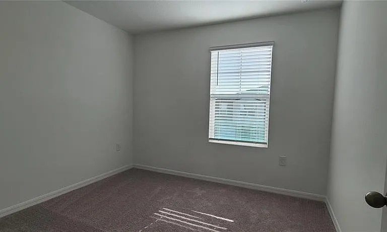 393 Madison Dr — Photo 26