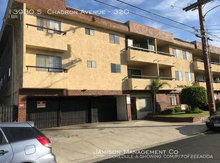 13930 Chadron Ave APT 320, Hawthorne, CA 90250