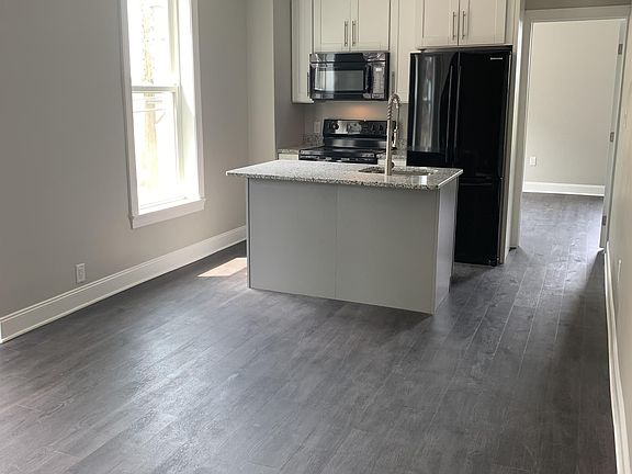 3rd image of 1821 N 2nd St #2