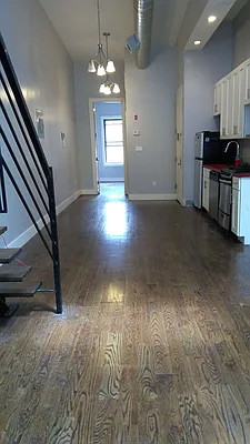 Rented by Signature Property Realty | media 5