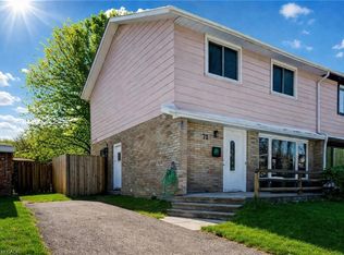 71 Shadeland Cres, Kitchener, ON N2M 2J1