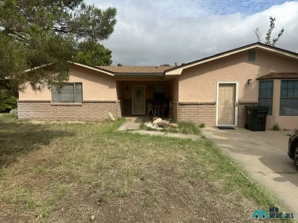 3010 Palo Alto St, Carlsbad, NM 88220