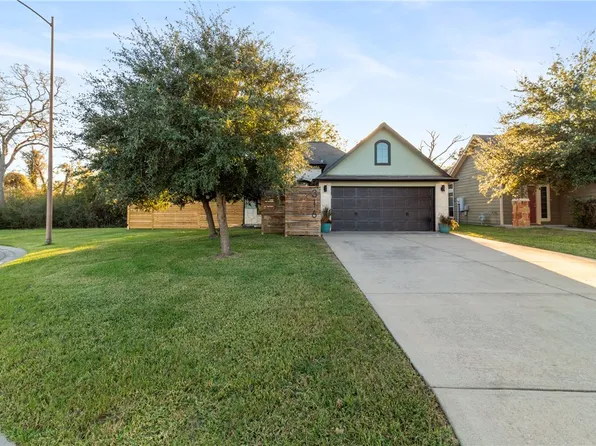 316 Hanna Ct, College Station, TX 77845