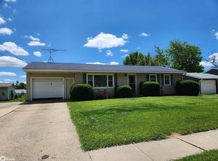 1830 8th Ave, Grinnell, IA 50112