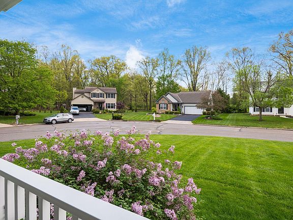 4th image of 6315 Steinbeck Way