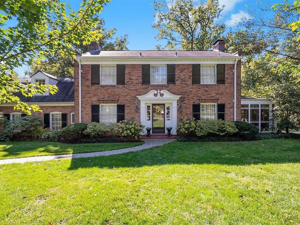 1st image of 10 Black Creek Ln