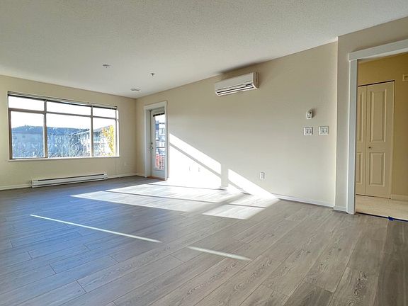 4th image of 9288 Odlin Rd #316