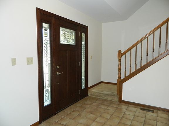 3rd image of 3845 Bernay Ln