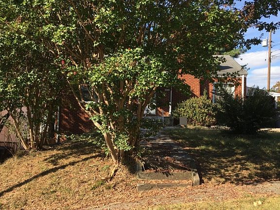 2nd image of 534 Mount Ida Pl