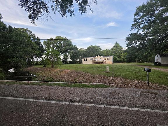 2nd image of 4513 Hazard Rd