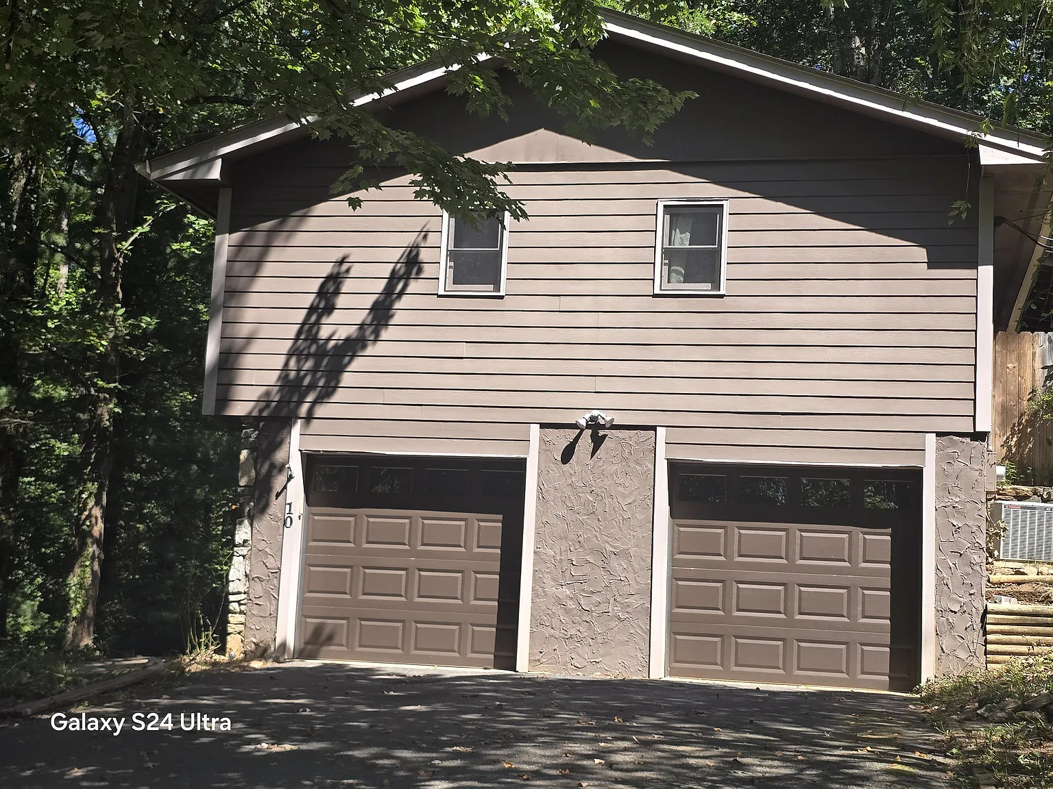 4 bed, 1600 sqft, $2,500 — Photo 3