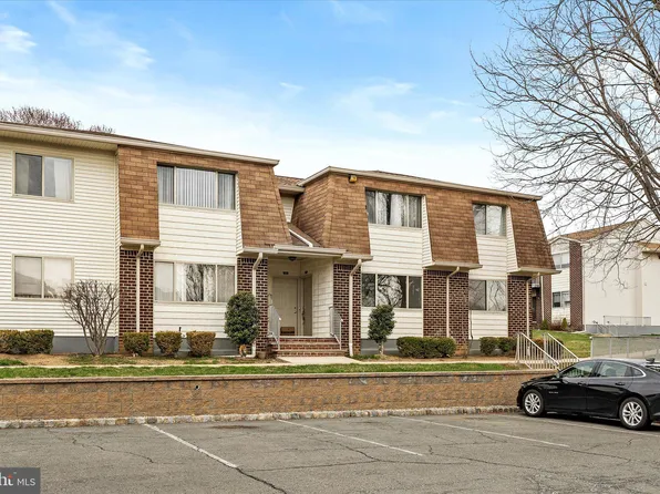 511 Bradley Ct, Princeton, NJ 08540