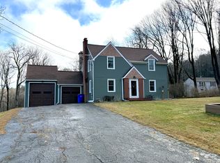 208 Spencer Hill Rd, Winsted, CT 06098