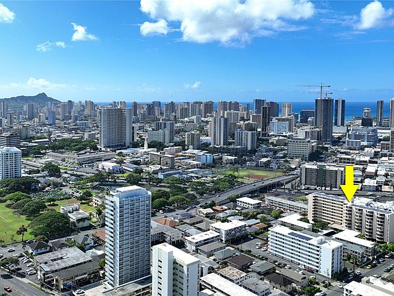 2nd image of 1447 Kewalo St APT 303