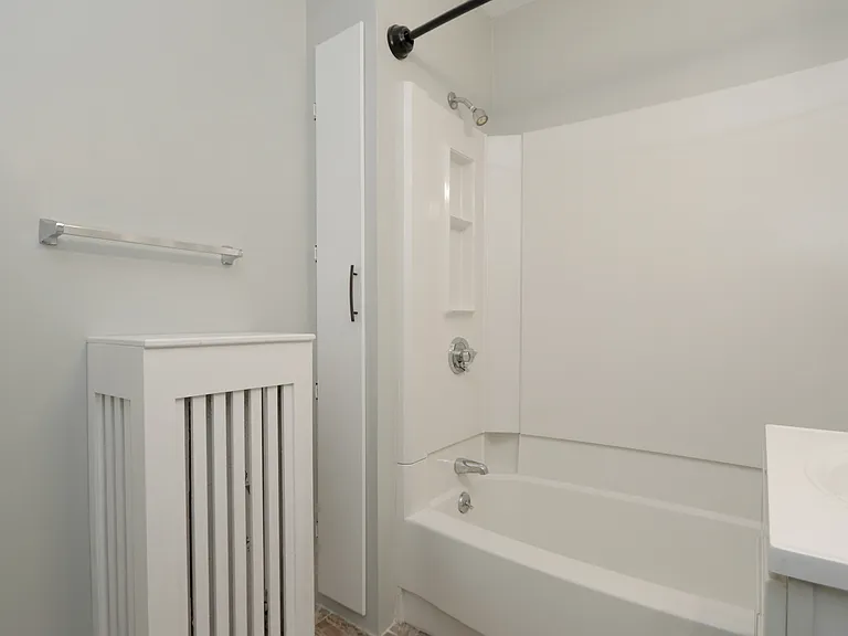 1851 Northampton St #1L — Photo 27
