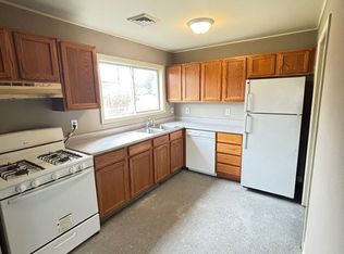 822 W Hill St, Urbana, IL 61801