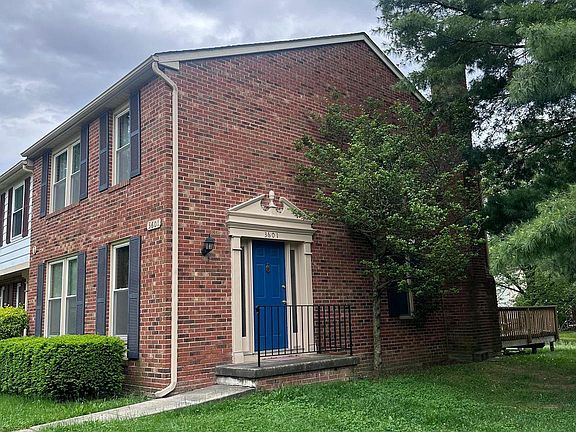 2nd image of 3601 Autumn Glen Cir