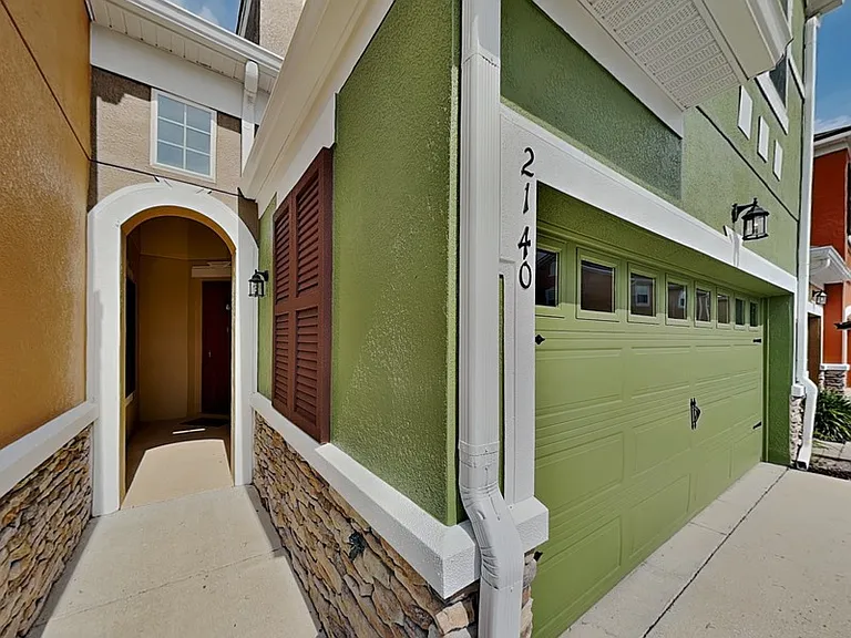 2140 Rookery Ln — Photo 2