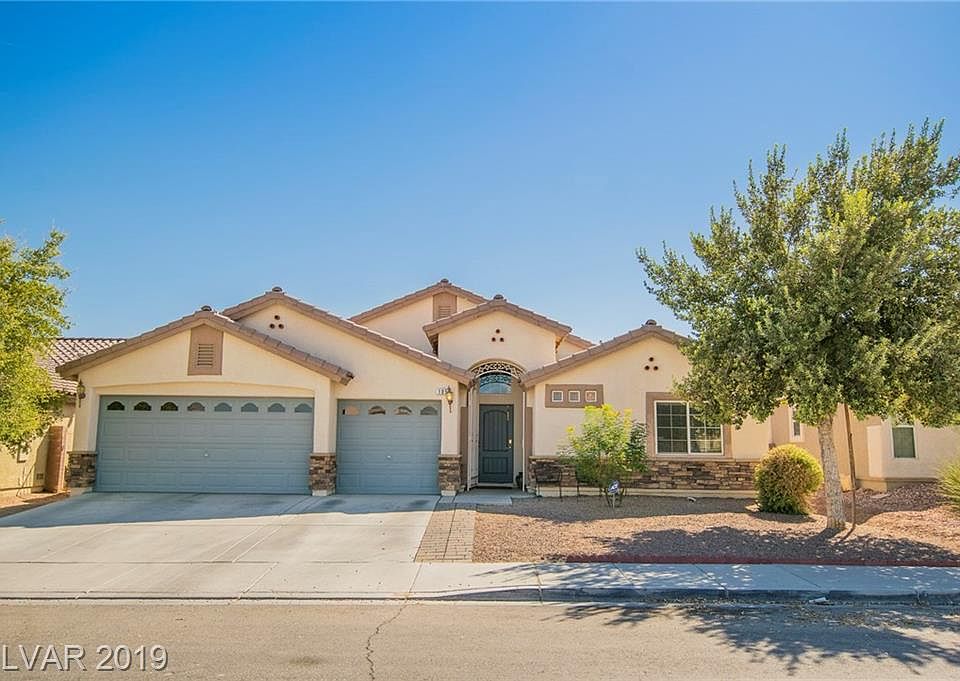 1st image of 105 E Verde Way