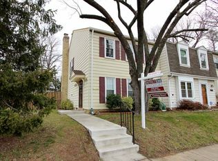 6586 Yadkin Ct, Alexandria, VA 22310