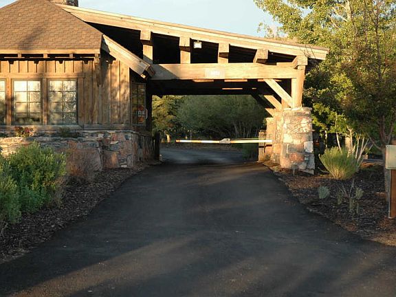 3rd image of 2148 Saddlehorn Dr