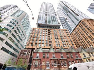 8 Widmer St #2907, Toronto, ON M5V 0W6