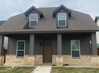 657 The Cottages Dr, Godley, TX 76044
