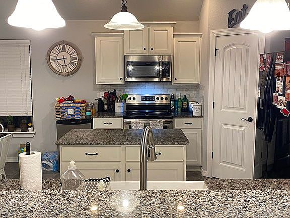 5th image of 4395 W Wales Dr
