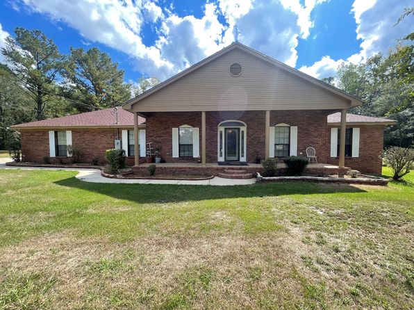 23 V S Shelton Dr