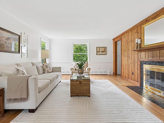 4th image of 14 Fern Avenue