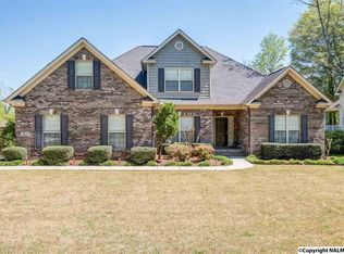 1422 Vestavia Dr SW, Decatur, AL 35603