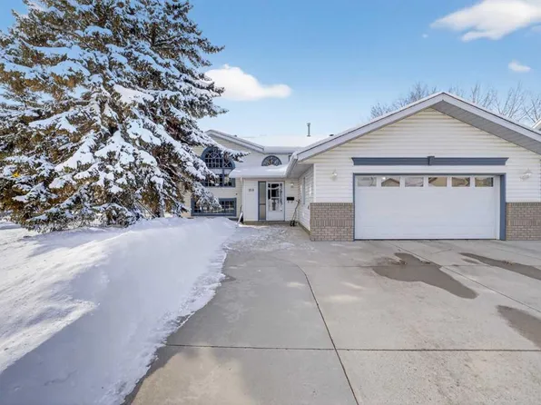 159 E Balsam Cres, Olds, AB T4H 1M4