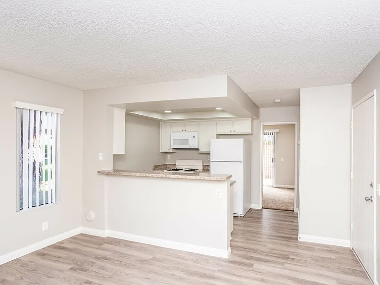 Stonewood Apartments — Photo 12
