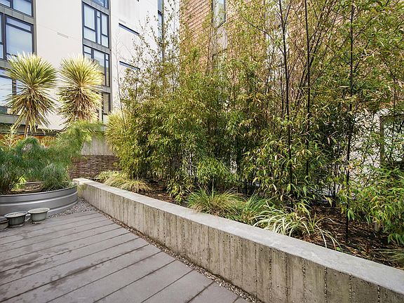 5th image of 300 Ivy St APT 104
