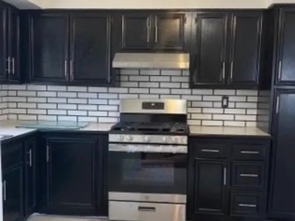 (undisclosed Address), Jamaica, NY 11436