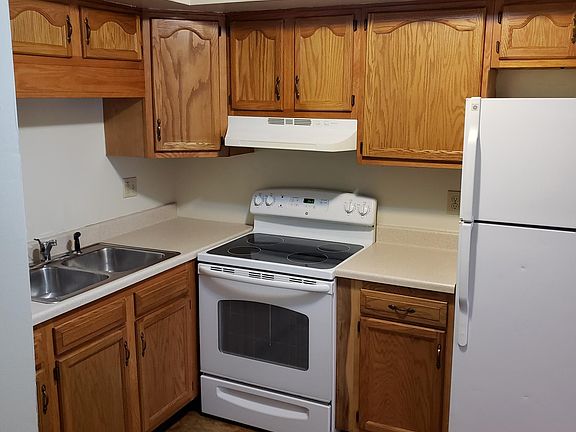 L-shaped kitchen with plenty of cabinet space