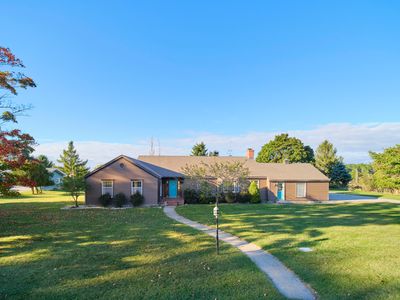 714 Harbor Dr, Manistee, MI, 49660