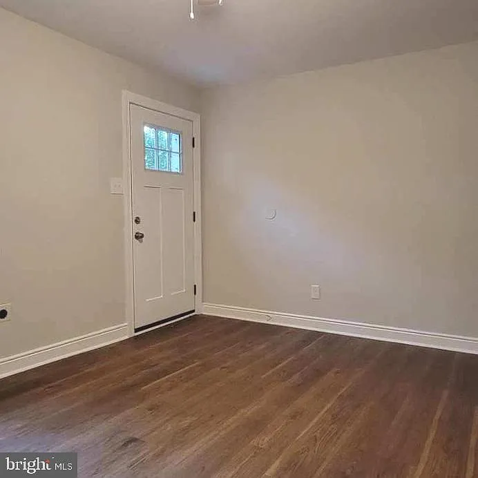 2 bed, 1.0 bath, 750 sqft, $1,500 — Photo 4