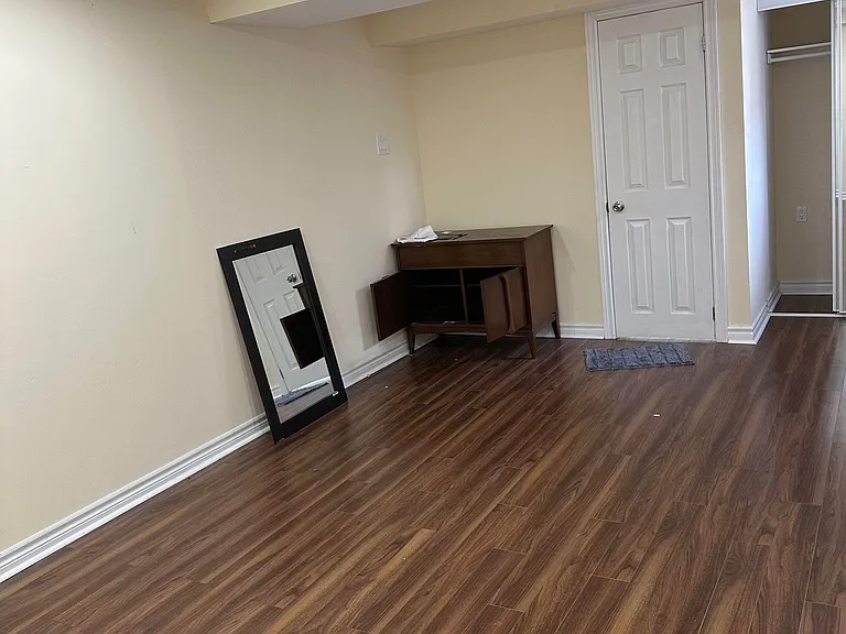 26 Grosbeak Cres #BASEMENT — Photo 6