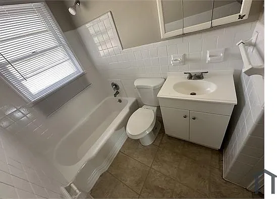 927 Drummond Dr — Photo 11